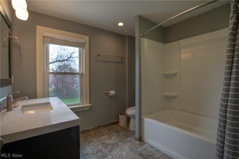 239 Poplar Ave NW, Canton, OH 44708 photo 25