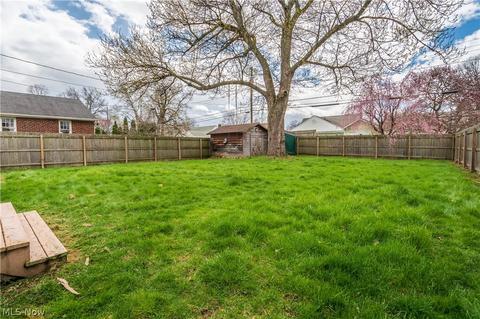 239 Poplar Ave NW, Canton, OH 44708 photo 9
