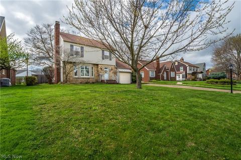 239 Poplar Ave NW, Canton, OH 44708 photo 2