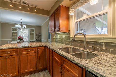 239 Poplar Ave NW, Canton, OH 44708 photo 13