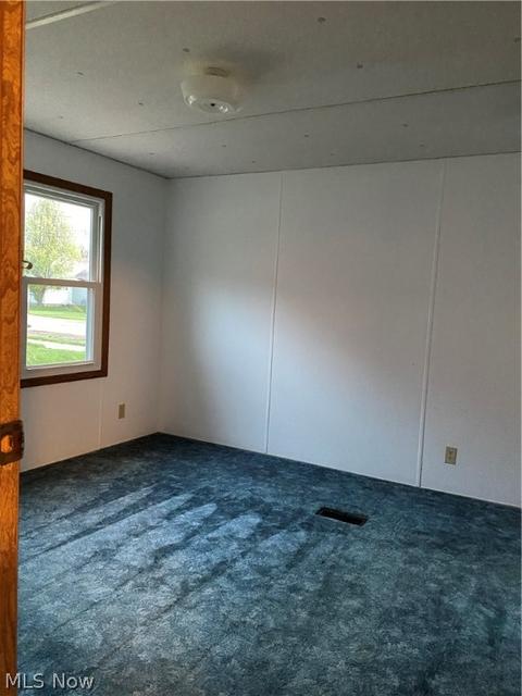 182 3rd St, Lowell, OH 45744 photo 7