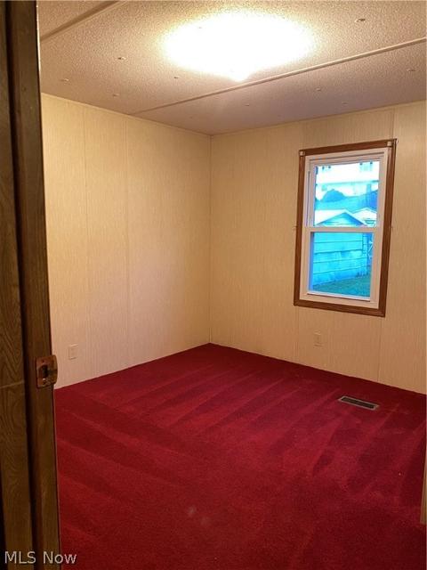 182 3rd St, Lowell, OH 45744 photo 4