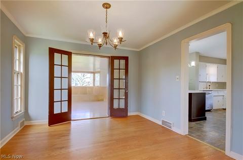 5594 Overlook Rd, Parma, OH 44129 photo 11
