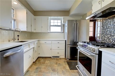 5594 Overlook Rd, Parma, OH 44129 photo 13