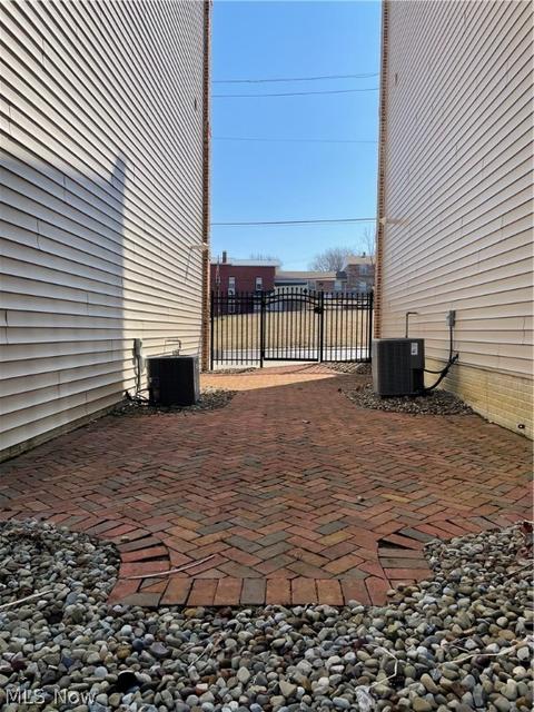 1409 Bridge St, Ashtabula, OH 44004 photo 12