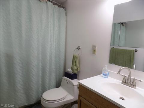 1054 Bryce Ave, Aurora, OH 44202 photo 9