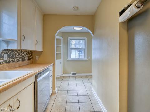 331 Stanford Ave, Elyria, OH 44035 photo 7