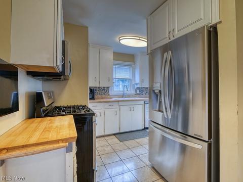 331 Stanford Ave, Elyria, OH 44035 photo 5
