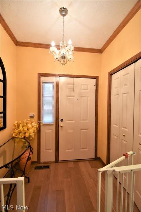 129 Gleneagle Dr, Elyria, OH 44035 photo 5