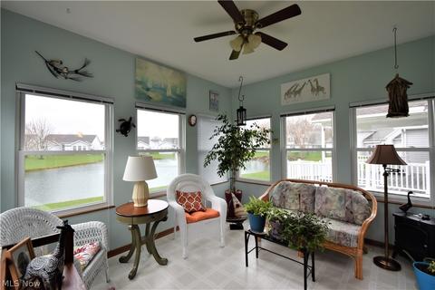 129 Gleneagle Dr, Elyria, OH 44035 photo 3