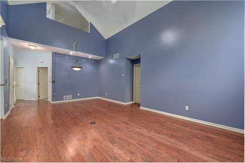 5235 Rolling Meadow Dr #E-2, Parma, OH 44134 photo 10