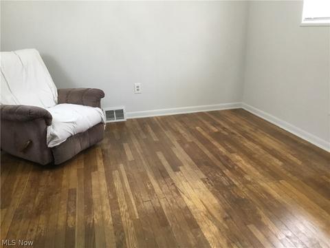 701 E 260 Th St, Euclid, OH 44132 photo 8