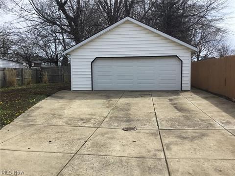 701 E 260 Th St, Euclid, OH 44132 photo 14