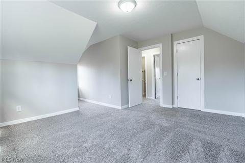 5590 Dailey Rd, New Franklin, OH 44319 photo 22