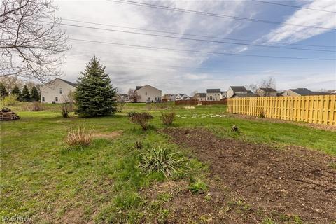 357 Chestnut Dr, Berea, OH 44017 photo 22
