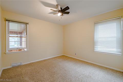 1725 E 240 St, Euclid, OH 44117 photo 14