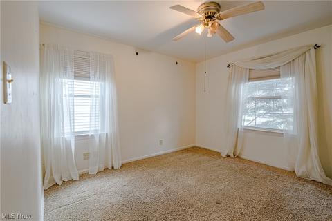 1725 E 240 St, Euclid, OH 44117 photo 16