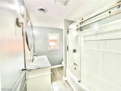 2502 E 35th St, Lorain, OH 44055 photo 19