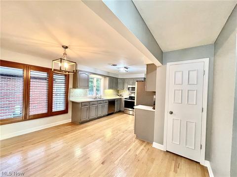 2502 E 35th St, Lorain, OH 44055 photo 14