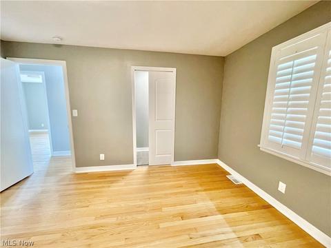2502 E 35th St, Lorain, OH 44055 photo 25
