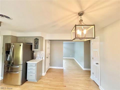 2502 E 35th St, Lorain, OH 44055 photo 12
