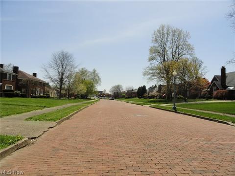 173 Poplar Ave NW, Canton, OH 44708 photo 4