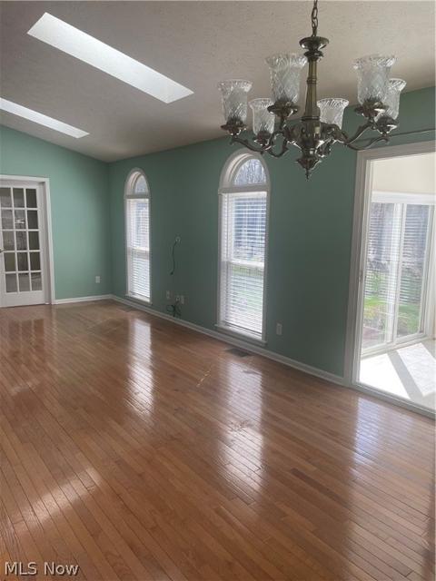 8070 Oak Tree Dr N, Lorain, OH 44053 photo 2