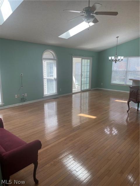 8070 Oak Tree Dr N, Lorain, OH 44053 photo 4
