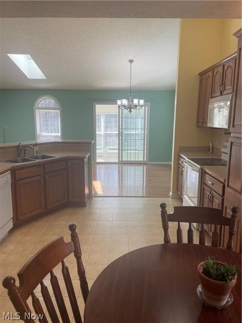 8070 Oak Tree Dr N, Lorain, OH 44053 photo 7