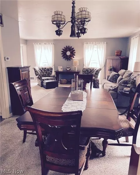 966 Gulf Rd, Elyria, OH 44035 photo 3