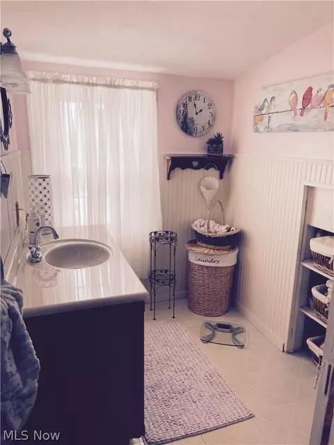 966 Gulf Rd, Elyria, OH 44035 photo 13