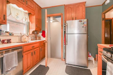 3019 Brookview Blvd, Parma, OH 44134 photo 14