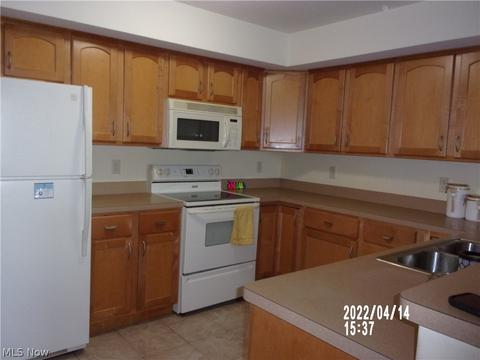 863 Cedar Way #804, Boardman, OH 44512 photo 6