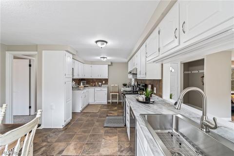 314 Manor Ave NW, Canton, OH 44708 photo 10