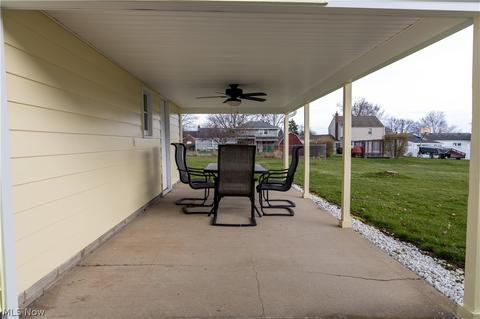 525 W Omar St, Struthers, OH 44471 photo 19