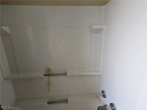 804 E 232 St, Euclid, OH 44123 photo 17