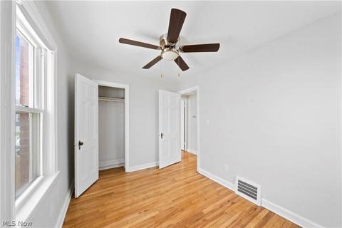 542 Cambridge Ave, Elyria, OH 44035 photo 16