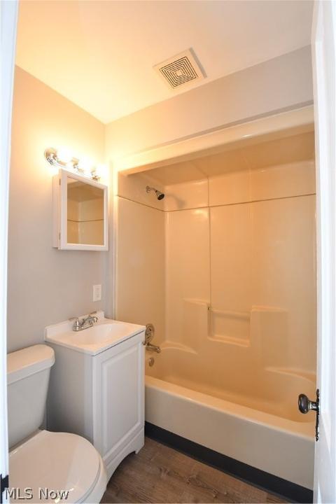 260 E 246 St, Euclid, OH 44123 photo 13