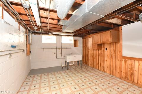 260 E 246 St, Euclid, OH 44123 photo 18