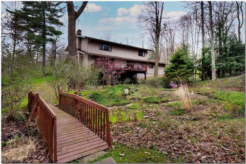5705 Ledgebrook Ln, Solon, OH 44139 photo 6