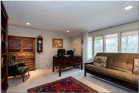 5705 Ledgebrook Ln, Solon, OH 44139 photo 24