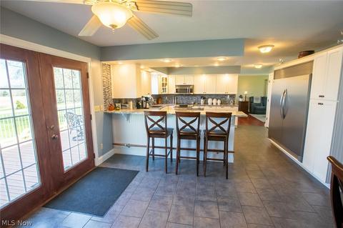 8193 White Rd, Burbank, OH 44214 photo 3