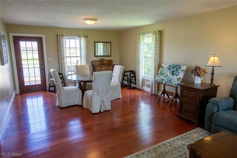 8193 White Rd, Burbank, OH 44214 photo 11