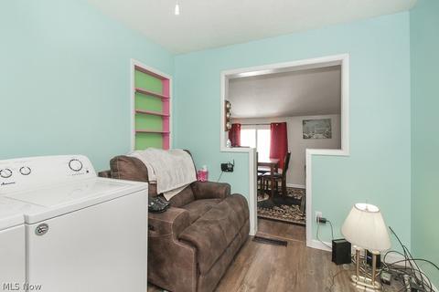 606 Concord Ave, Elyria, OH 44035 photo 24