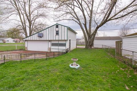 606 Concord Ave, Elyria, OH 44035 photo 27