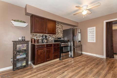 7278 First St, Mentor, OH 44060 photo 2