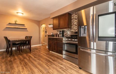 7278 First St, Mentor, OH 44060 photo 3