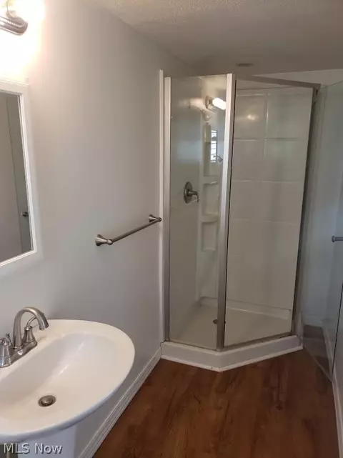 611 Bond Ave, Barnesville, OH 43713 photo 19
