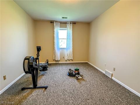 931 Pearson Cir #3, Youngstown, OH 44512 photo 13