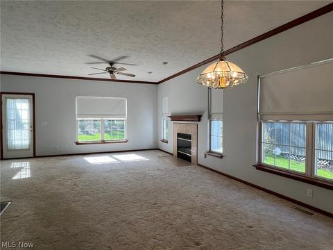 114 Middle Post Pt, Chardon, OH 44024 photo 9